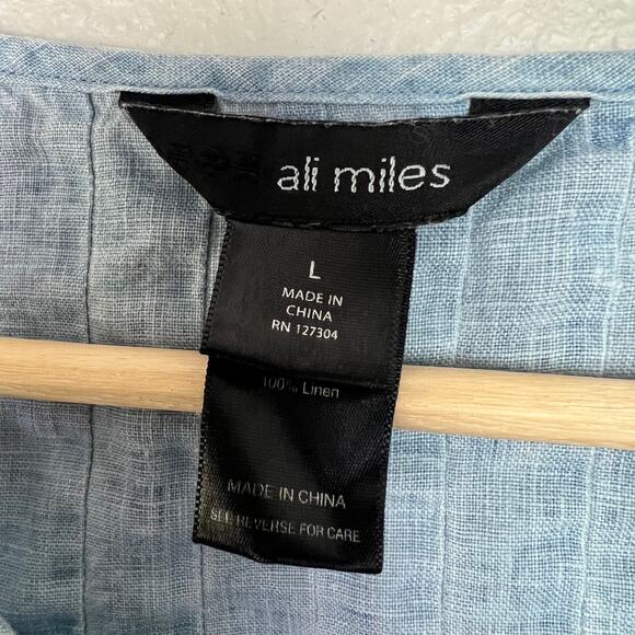 Ali Miles Women's Large 100% Linen Chambray Blue Roll Tab Sleeve Button Up Top - Picture 3 of 8